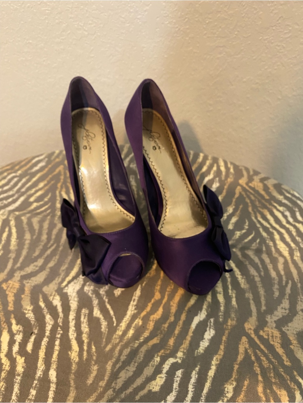 Elegant Purple Peep-Toe Heels with Bow Accent - Women